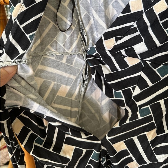 DVF short wrap silk romper xs/0 - Picture 6 of 7